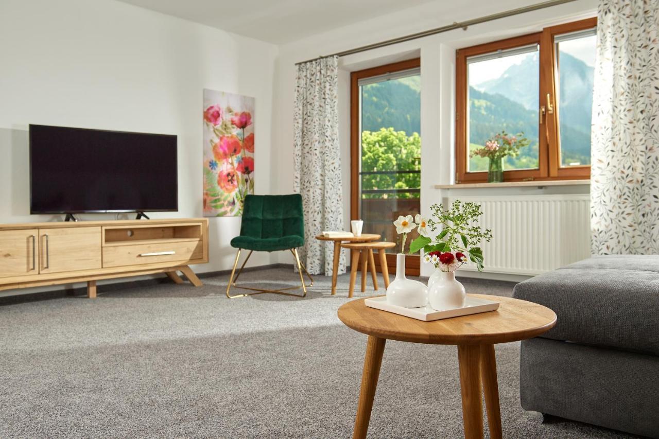 Hornblick Fewo- Ab Mai Freie Fahrt Mit Bergbahnen Oberstdorf Exterior photo